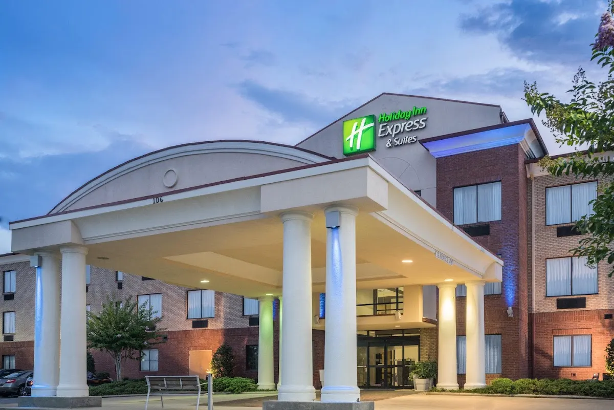 Holiday Inn Express & Suites Gadsden W-Near Attalla by IHG