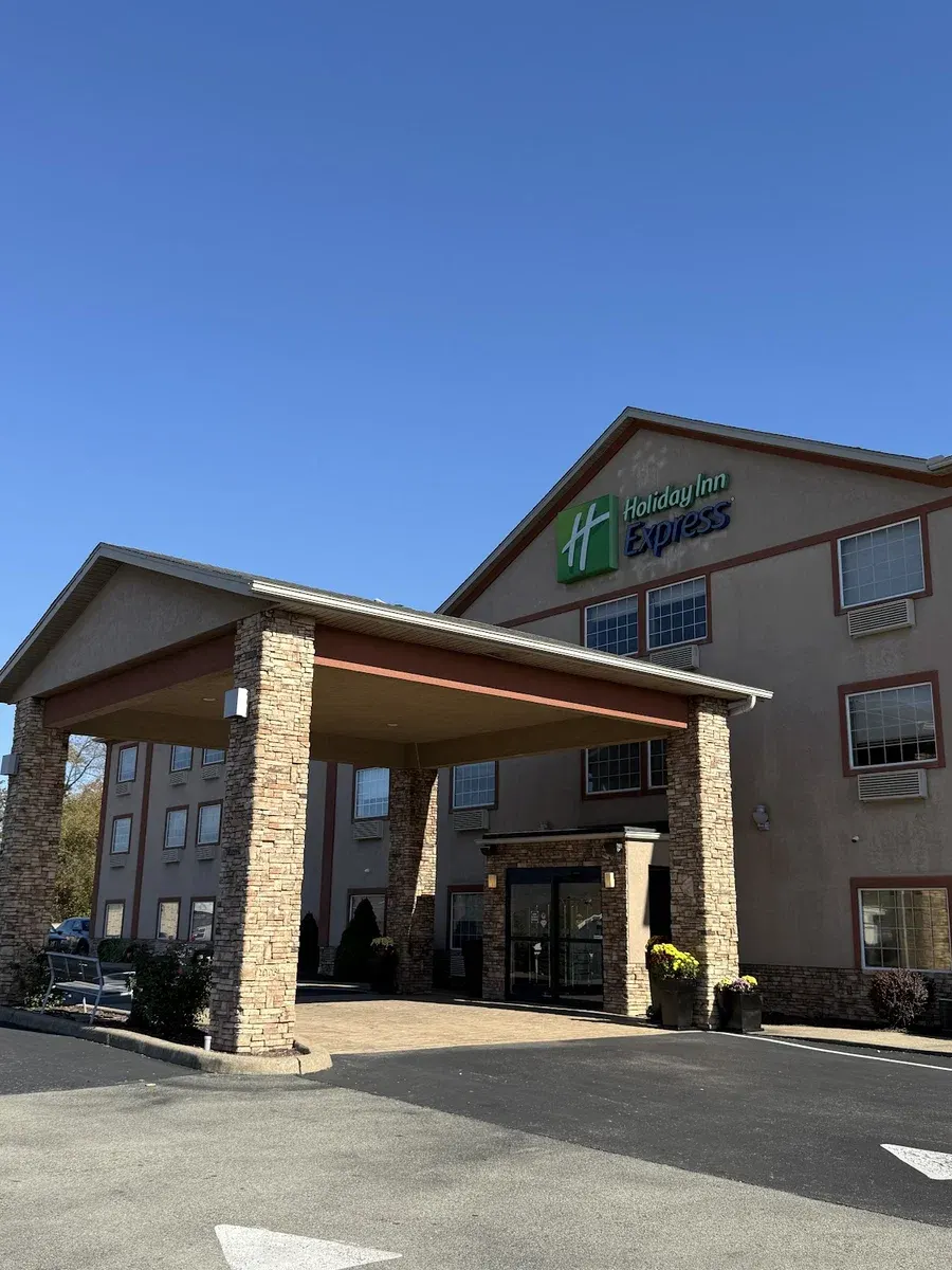 Holiday Inn Express Mt. Pleasant - Scottdale by IHG