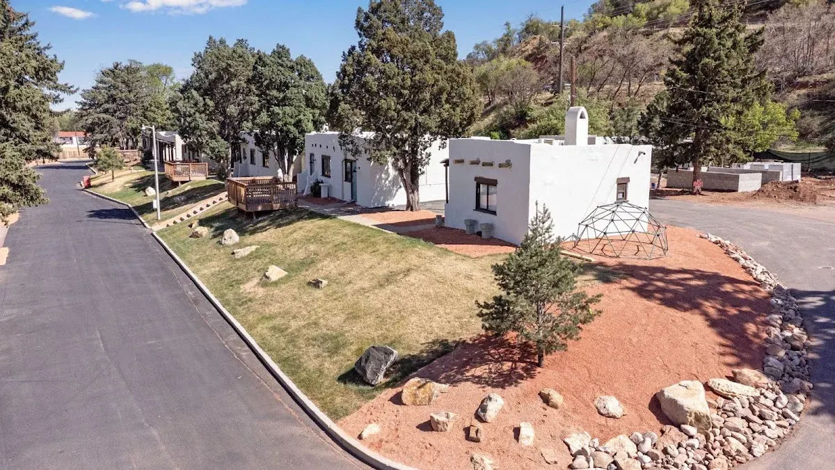 Las Casitas at El Colorado