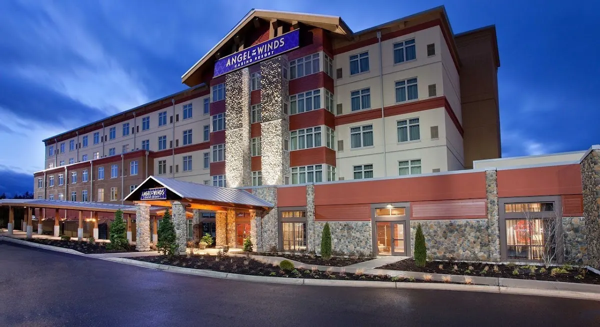 Angel of the Winds Casino Resort