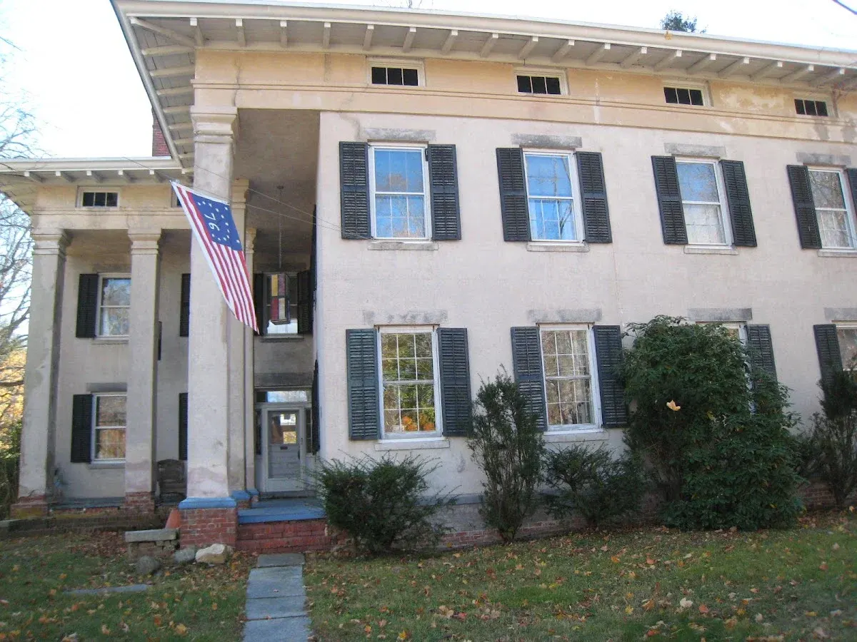 Higganum House B&B