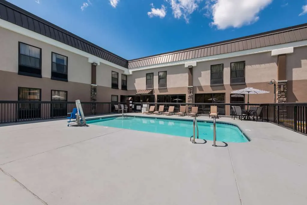 Best Western Albemarle Inn