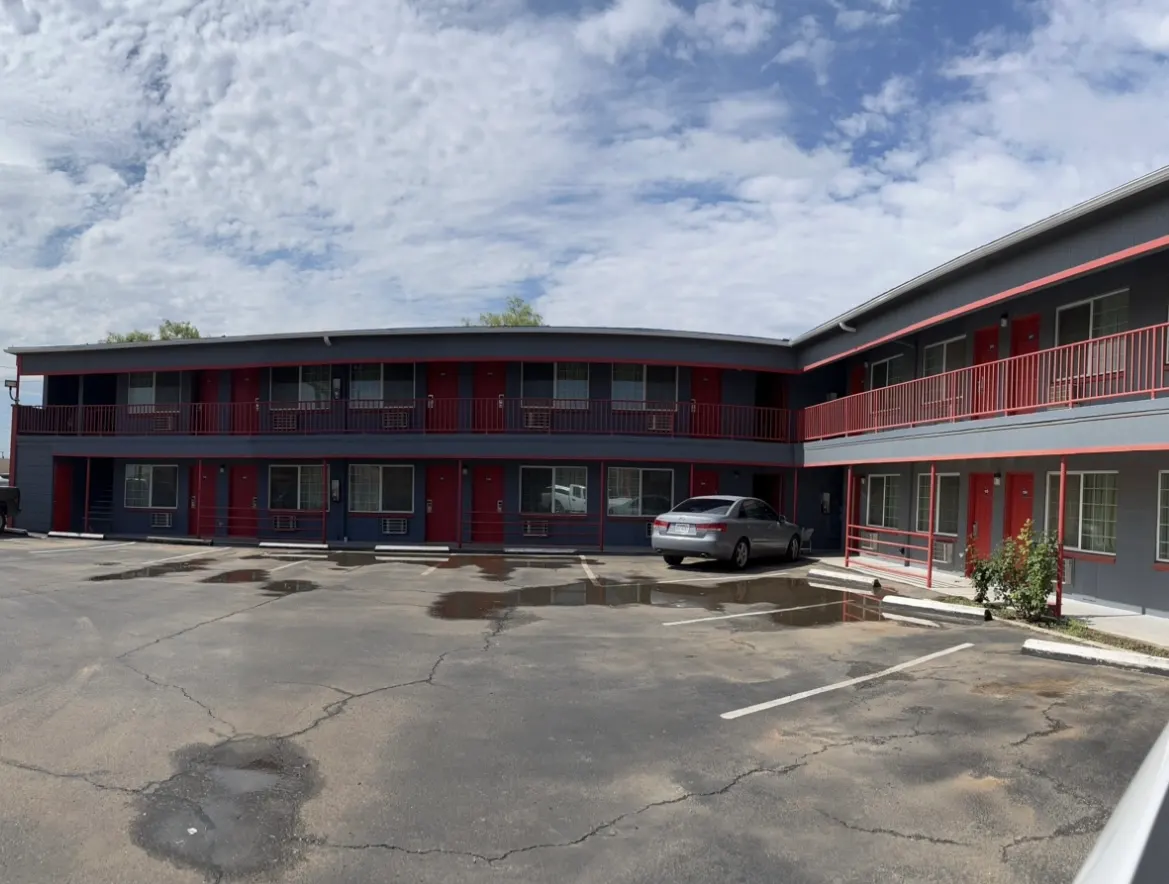Budget Inn