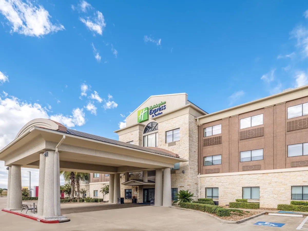 Holiday Inn Express & Suites Beaumont NW Parkdale Mall by IHG