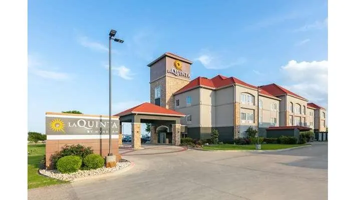La Quinta Inn & Suites by Wyndham Belton - Temple South