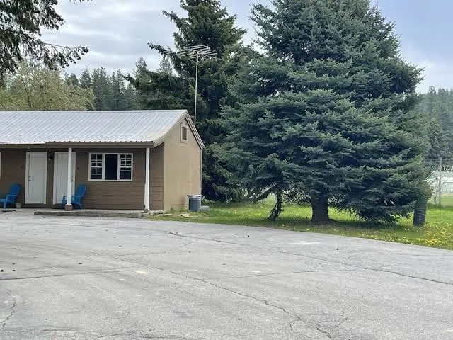 Kootenai Valley Motel