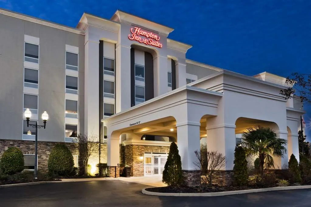 Hampton Inn & Suites Lanett-West Point