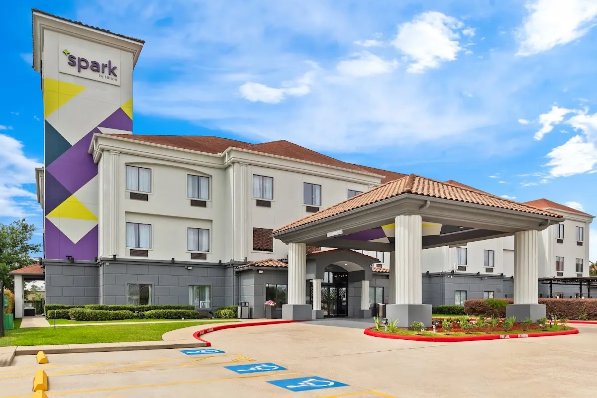 Spark by Hilton Houston Hobby Airport