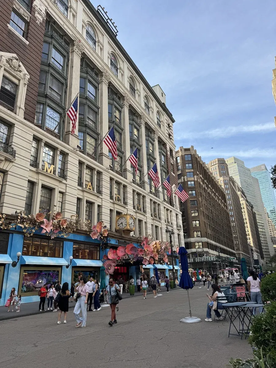 Macy's Empire Hotel