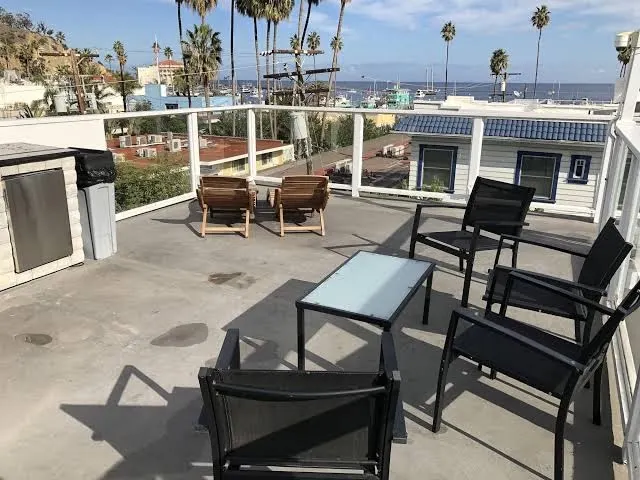 Seacrest Inn