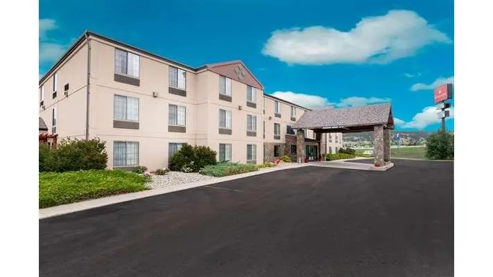 Ramada by Wyndham Summerset Rapid City West