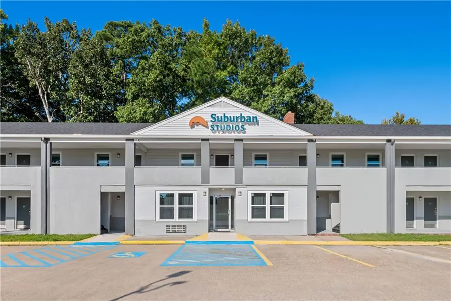 Suburban Studios Newport News - Hampton