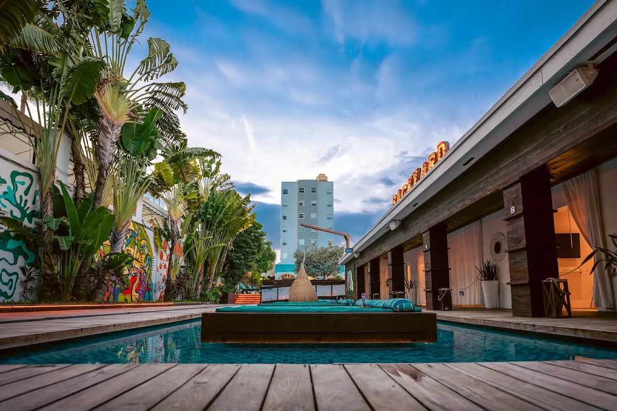 Marseilles Beachfront Hotel