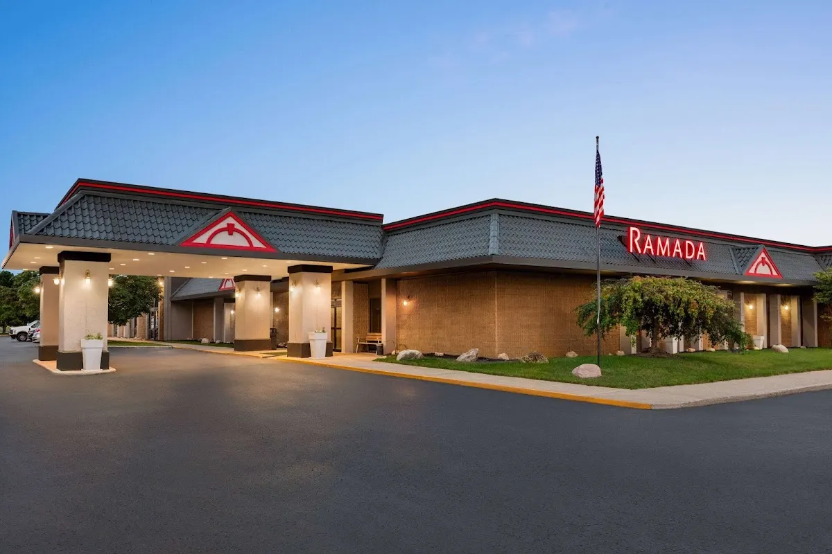 Ramada by Wyndham Alpena Hotel & Conference Center