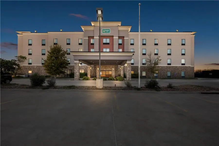 Quality Inn - Pratt