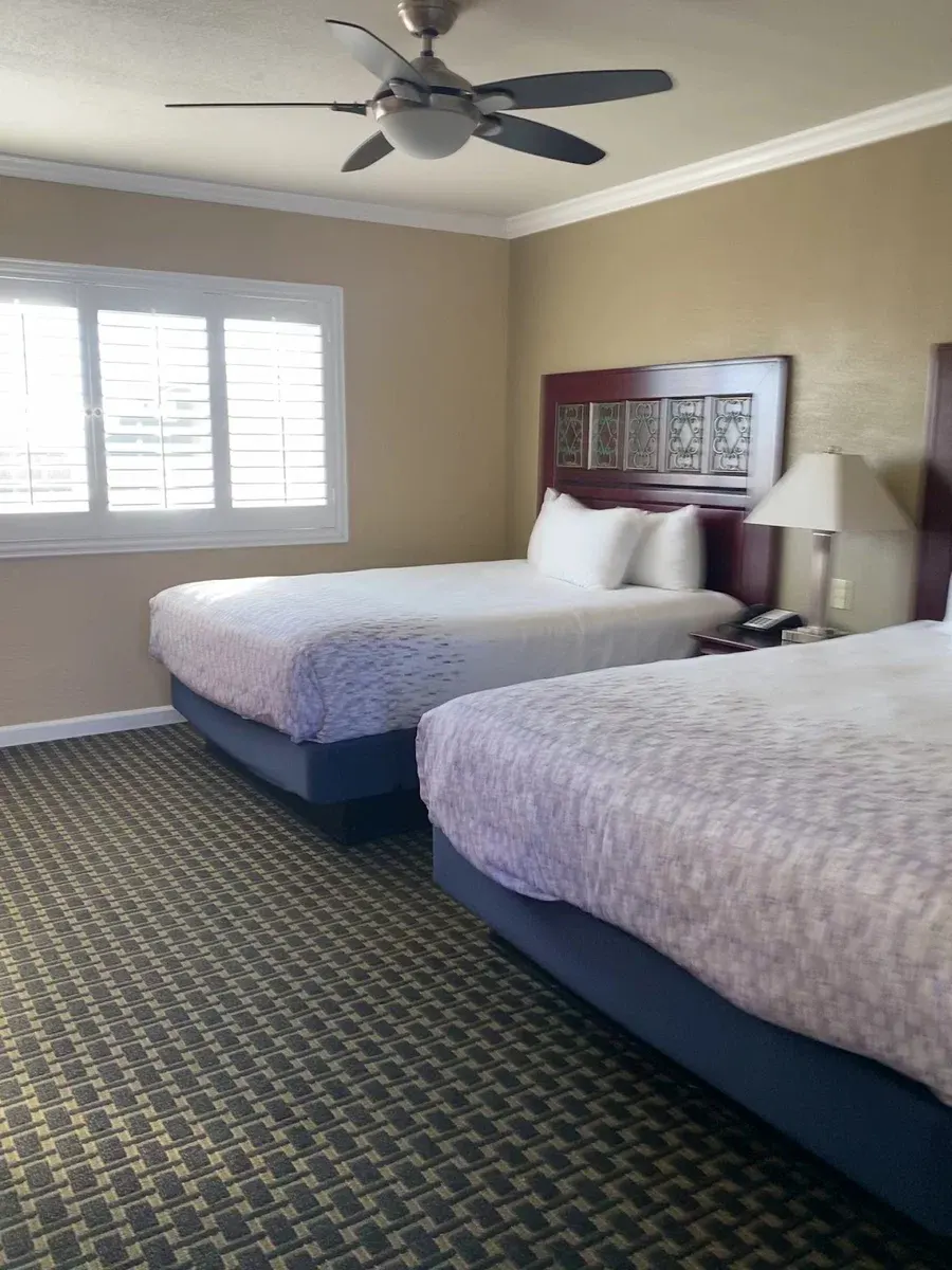 Sea Breeze Inn