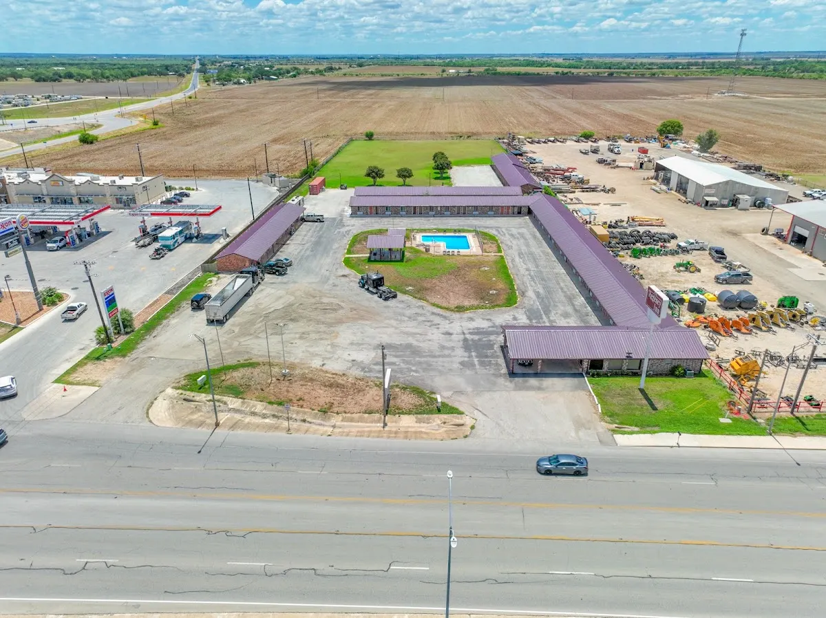 Regency Inn Hondo