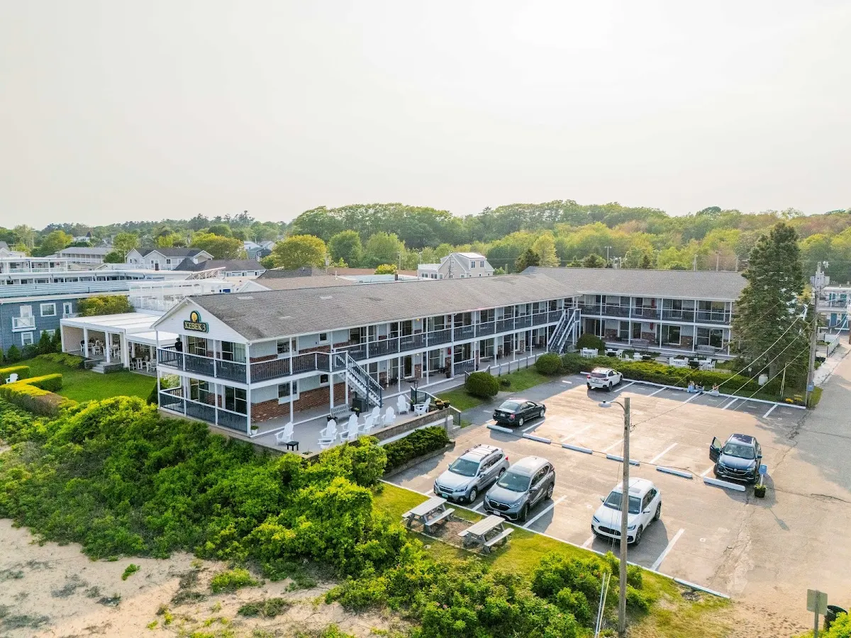 Kebek 3 Oceanside Motel