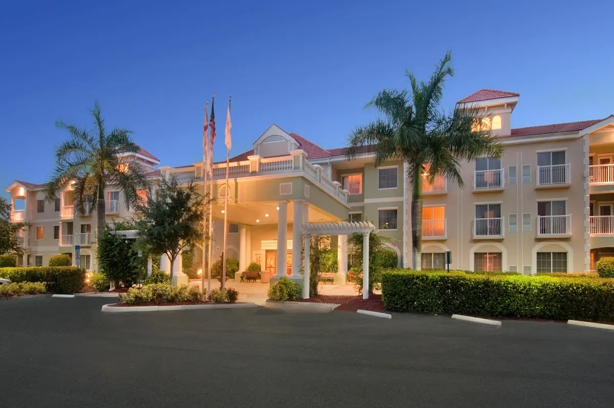 DoubleTree Suites by Hilton Hotel Naples
