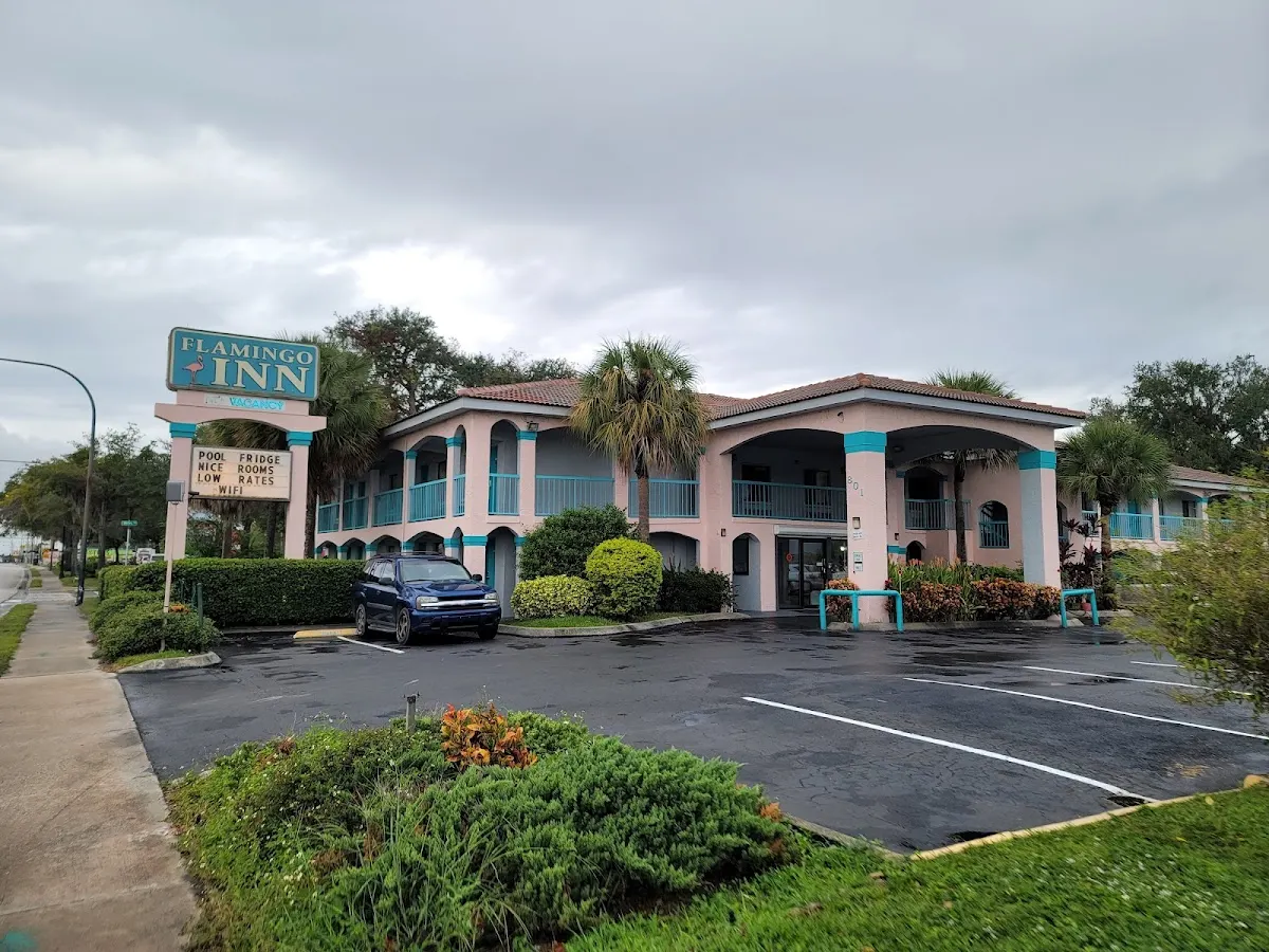 Flamingo Inn