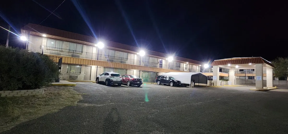 Motel 6