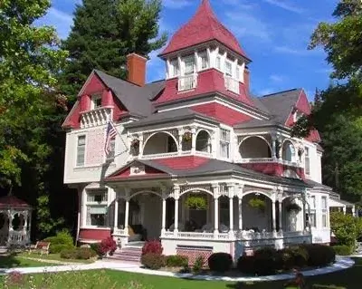 Grand Victorian Bed & Breakfast Inn