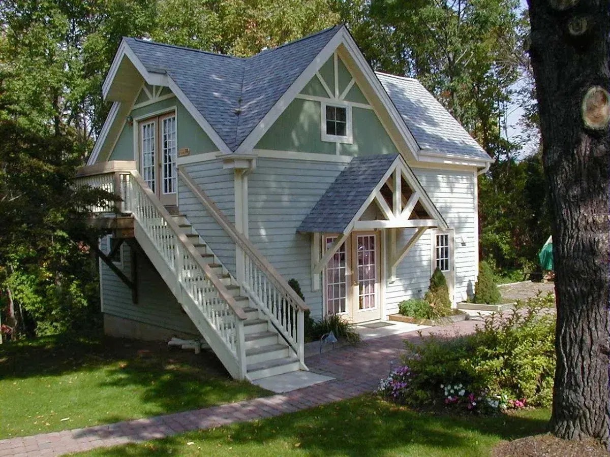 Alpine Haus B & B Inn