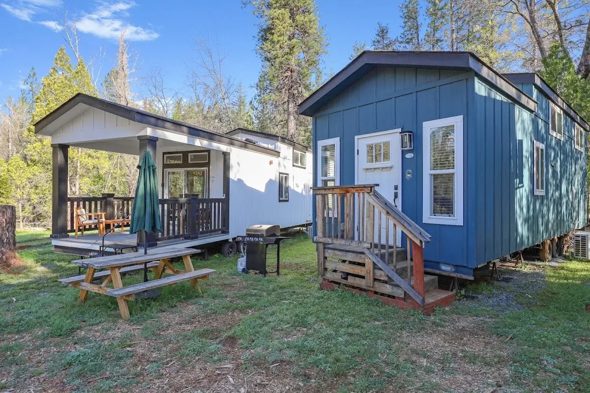Tiny House Village Yosemite