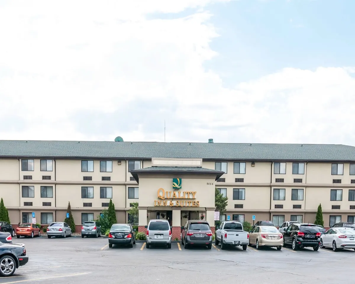 Quality Inn & Suites Detroit Metro Airport