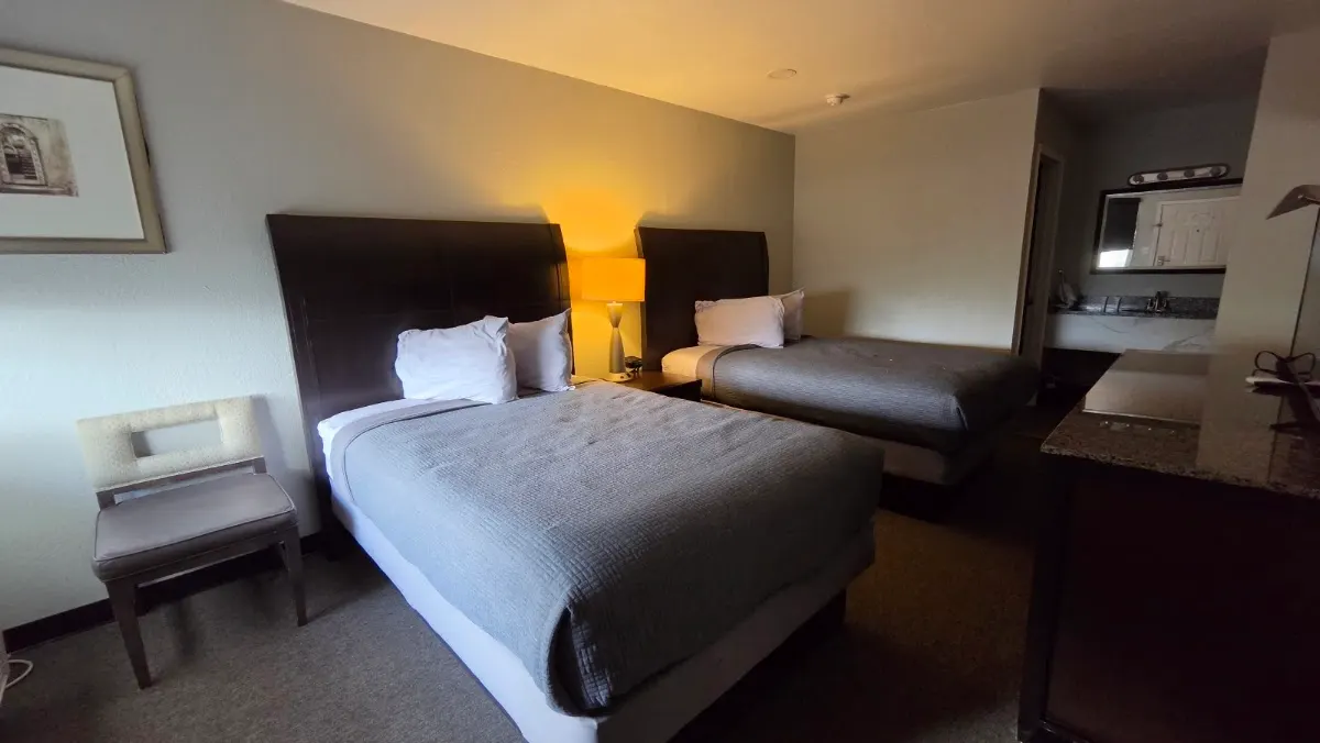 Maple Tree Inn