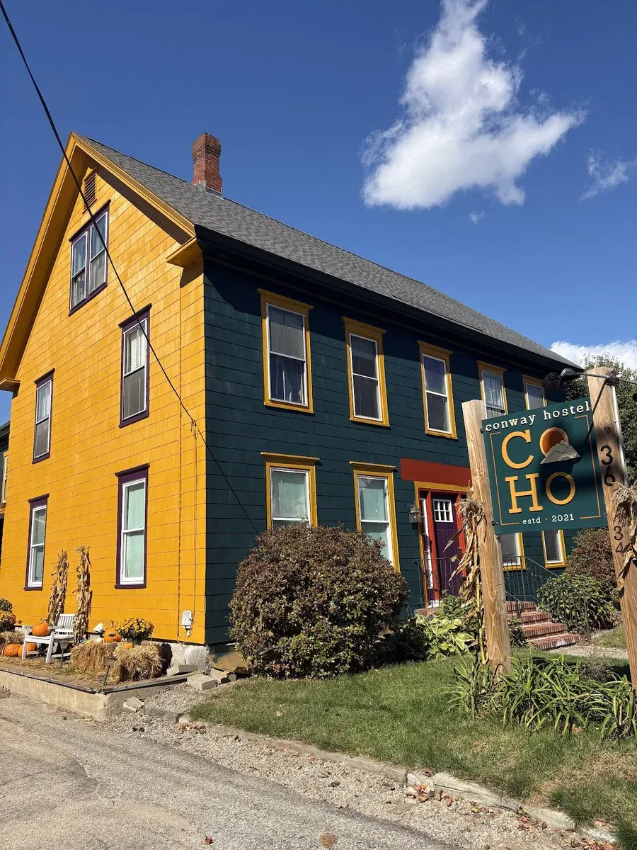 CoHo: Conway Hostel