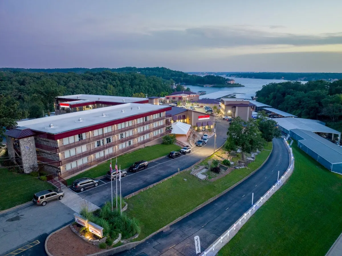 The Resort At Lake Of The Ozarks