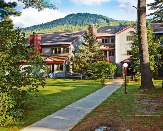 Suites At Attitash Mtn Village