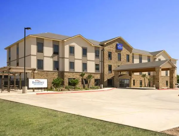 Baymont by Wyndham Cotulla