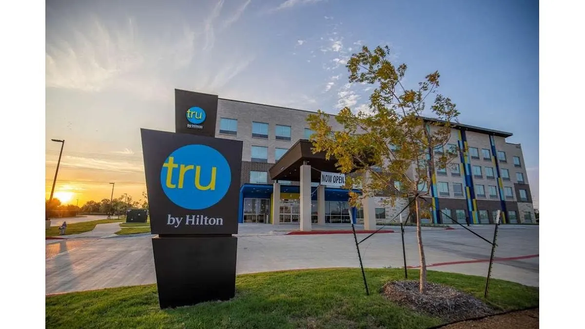Tru by Hilton Allen Dallas