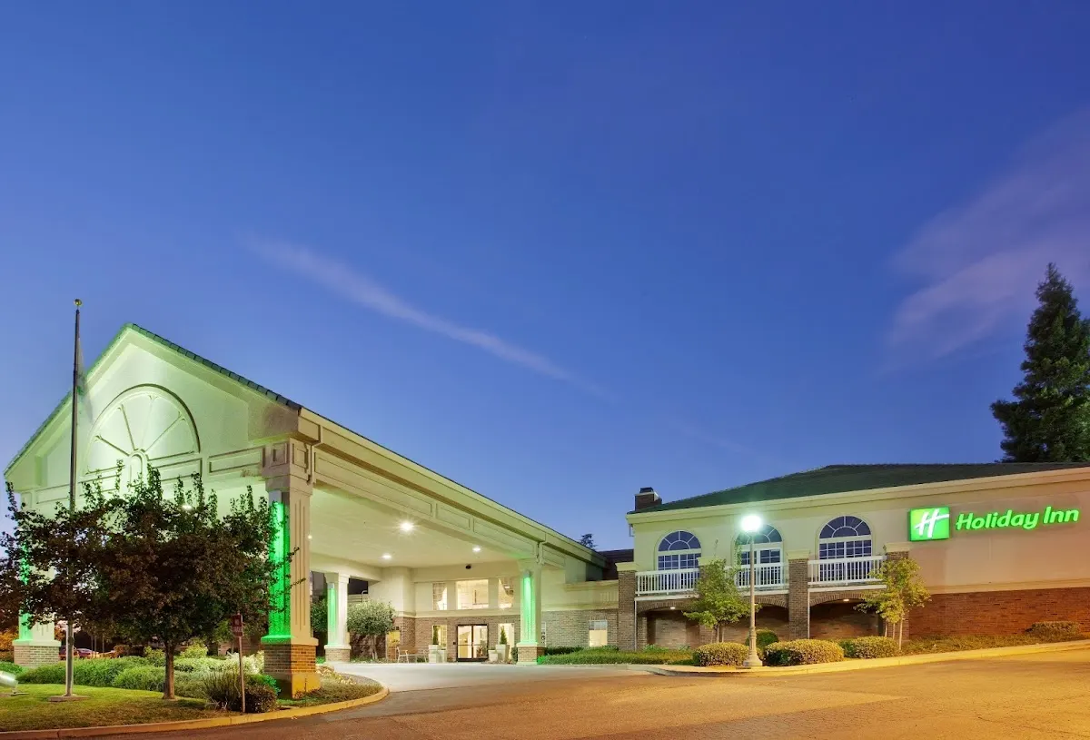 Holiday Inn Auburn by IHG