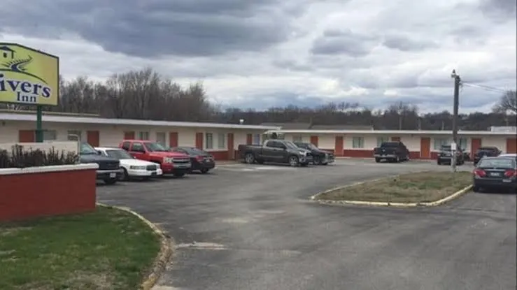 Rivers Inn Motel