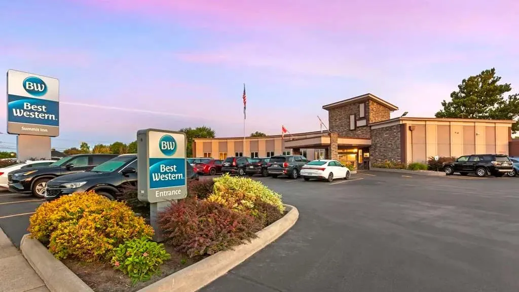 Best Western Summit Inn