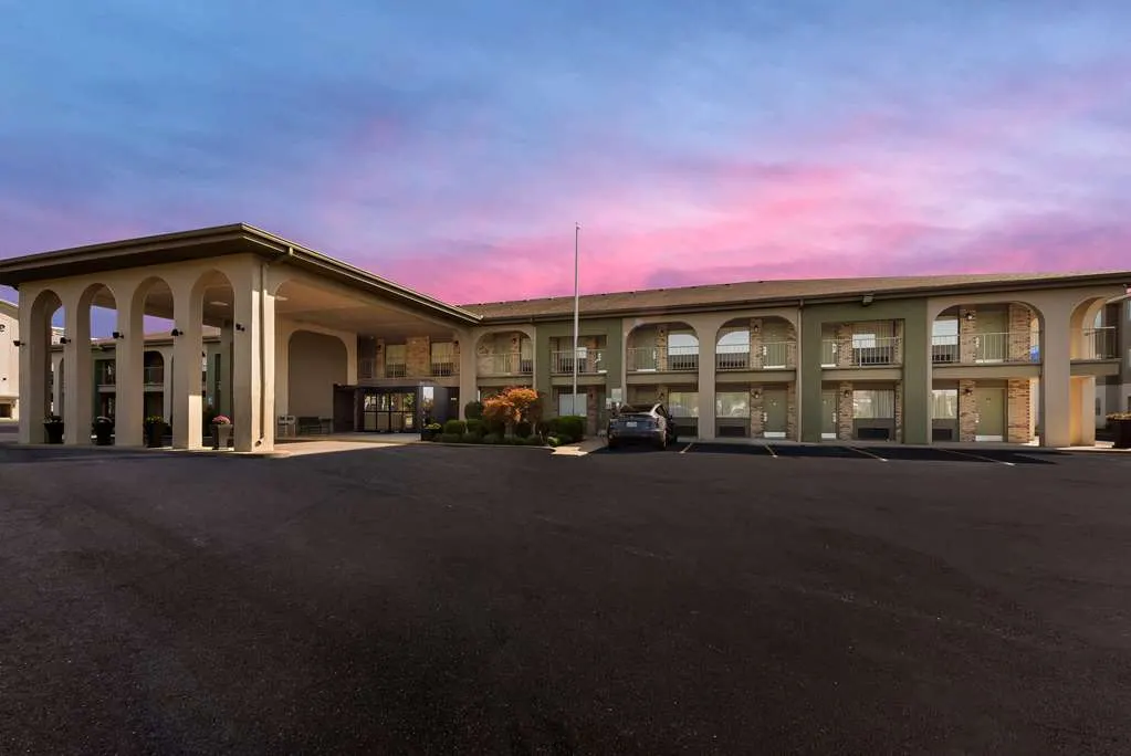 Best Western Executive Inn
