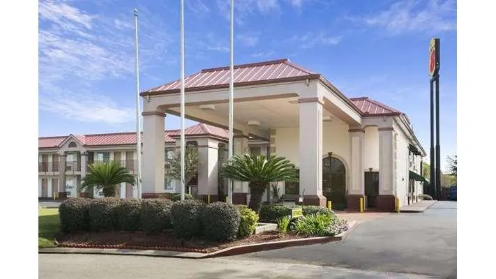 Staywell Suites
