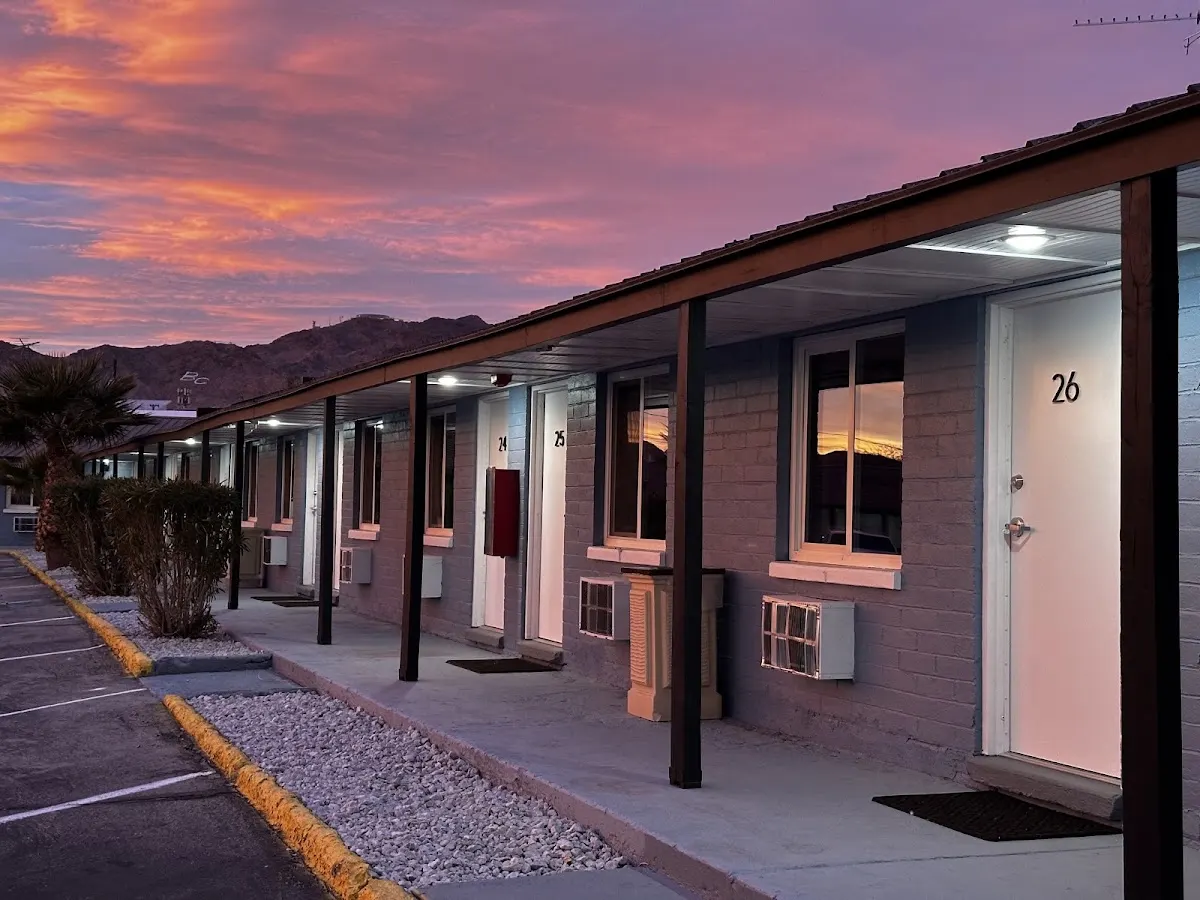 Boulder City Inn