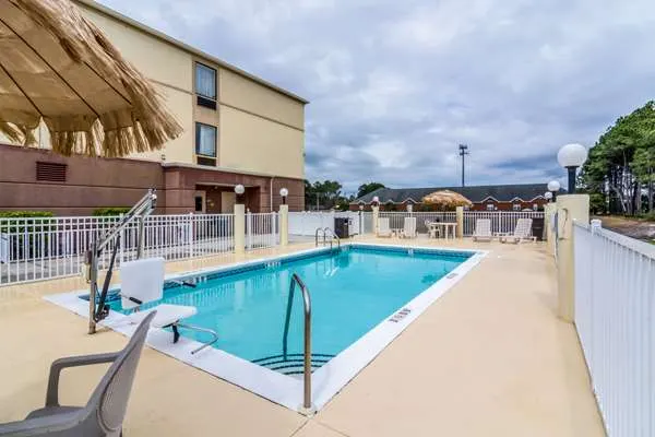 Comfort Inn & Suites Panama City North
