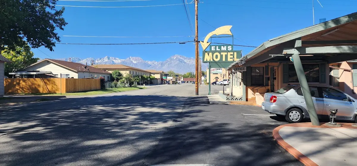 Elms Motel