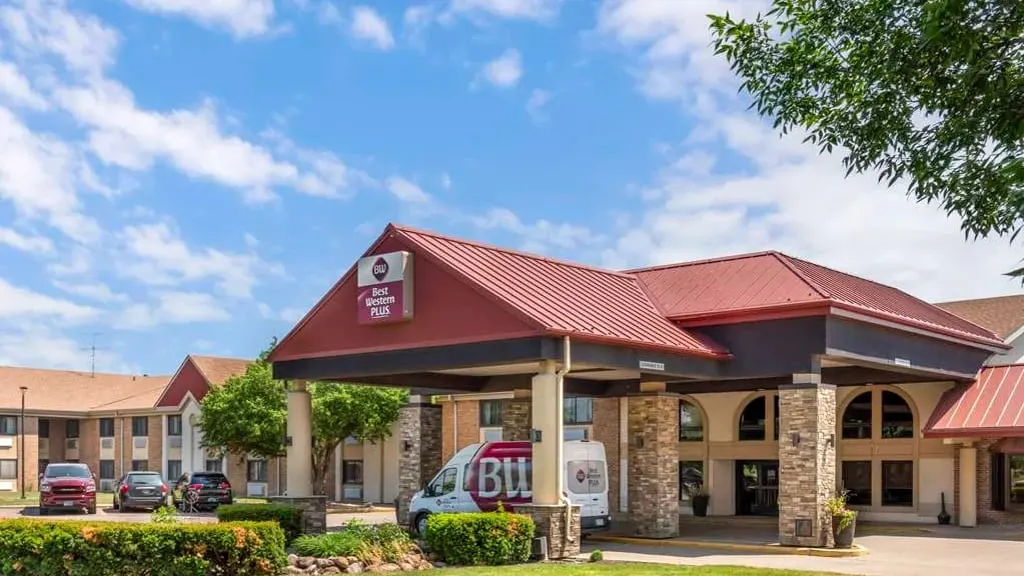 Best Western Plus Ramkota Hotel