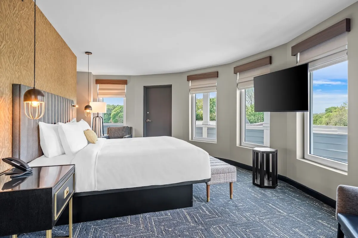 Beacon Suites Hotel - Porter Square - Somerville - Boston