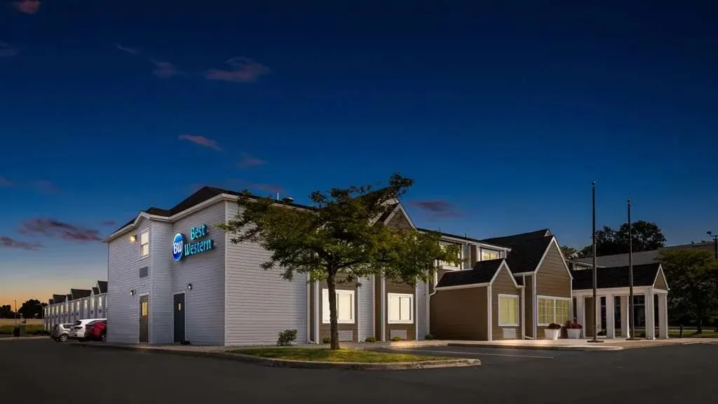 Best Western Buffalo Inn & Suites