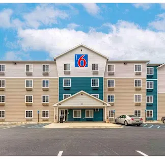 Motel 6 Suites Birmingham Pelham AL