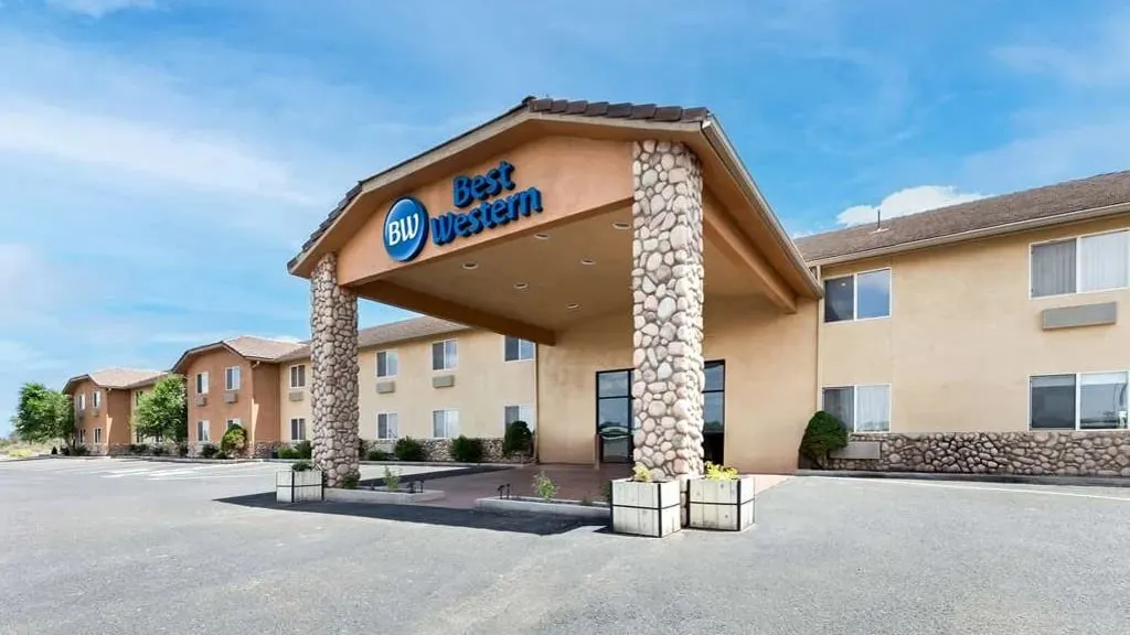 Best Western Snowflake Inn