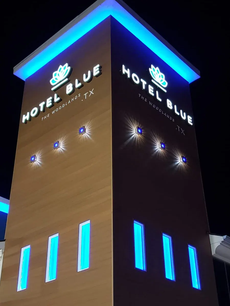 Hotel Blue Woodlands