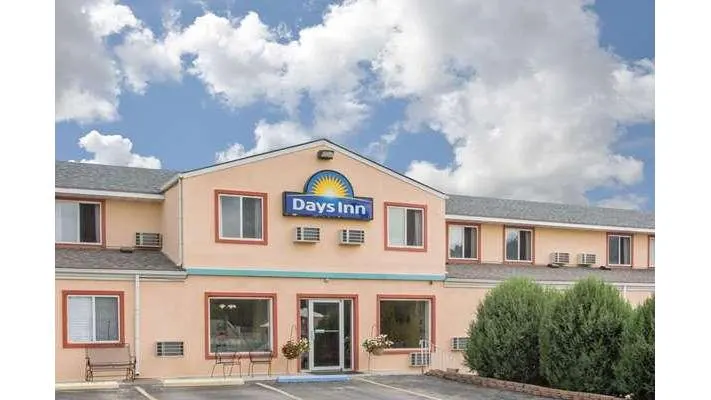 Days Inn by Wyndham Custer